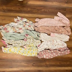 Bundle of 9 girls 3-6 month zip up footie pajamas
